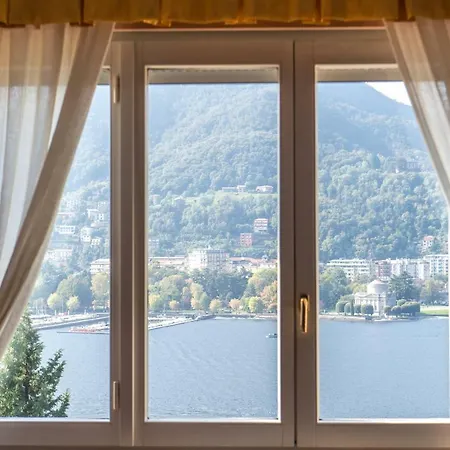 Lo Specchio Sul - The House Of Travelers 公寓