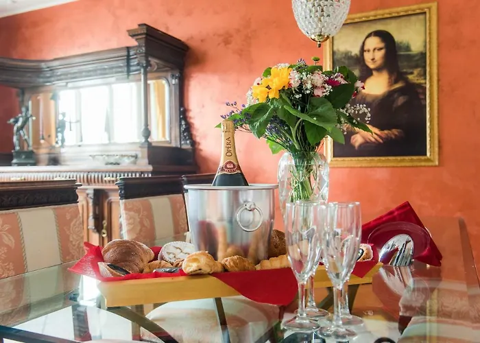 Lo Specchio Sul - The House Of Travelers Appartamento